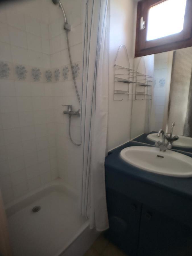 Duplex Hyeres Port Apartment Bagian luar foto